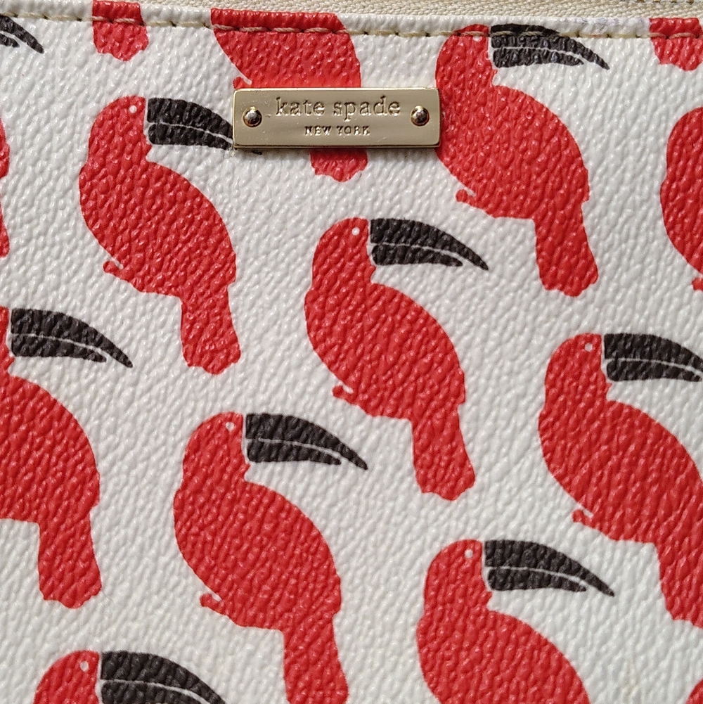 Kate Spade Storybook Liner Toucan Wristlet - Picture 9 of 9